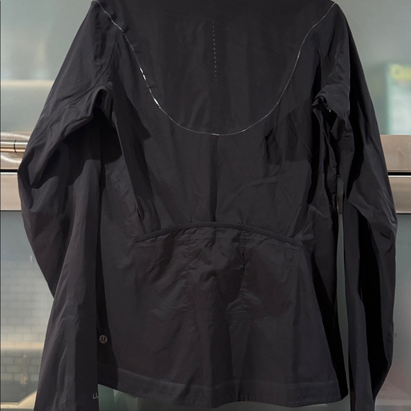 Lululemon Black Reflective Running Jacket Full Zip Size 10 - Picture 6 of 7
